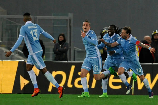 他在阿斯顿 他在阿斯顿